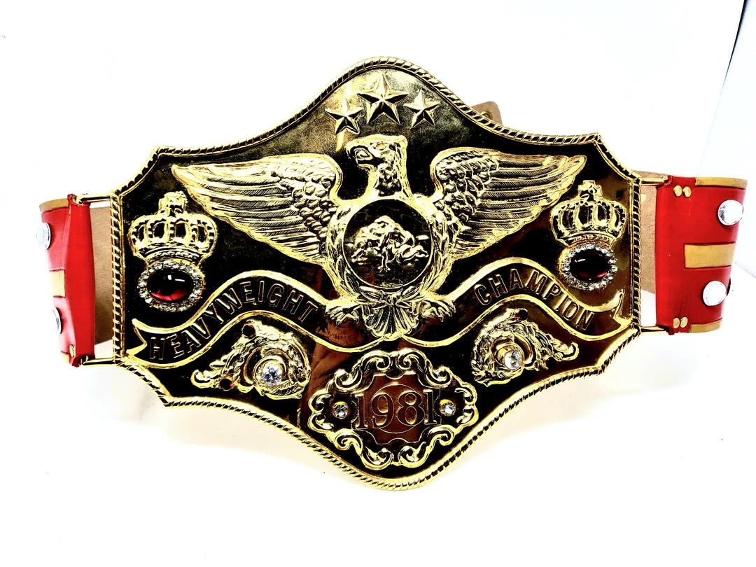 Hogan's Beach Shop Deluxe Thunderlips Rocky III Package 2 Hogan's Beach Shop Deluxe Thunderlips Rocky III Package