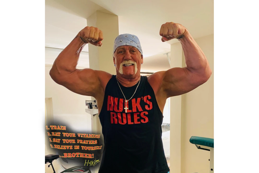 Hogan's Beach Shop Black Hulks Rules Shirt CLOTHING Hogan's Beach Shop Black Hulks Rules Shirt CLOTHING